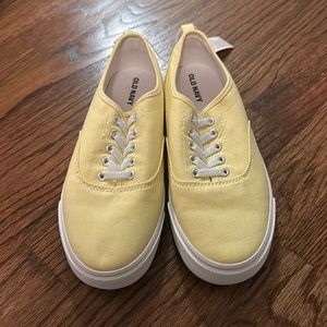 Girls Yellow Slip On Sneakers Old Navy Size 4